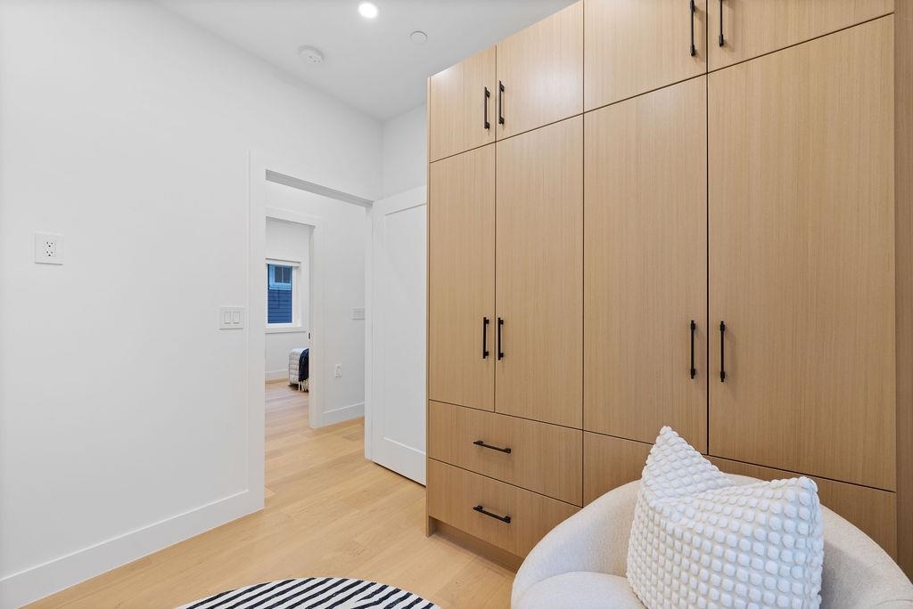 Staircase Photo of 1 1166 E 11th Avenue, Vancouver, BC