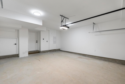 Swimming Pool Photo of 35 13895 64 Avenue, Surrey, BC