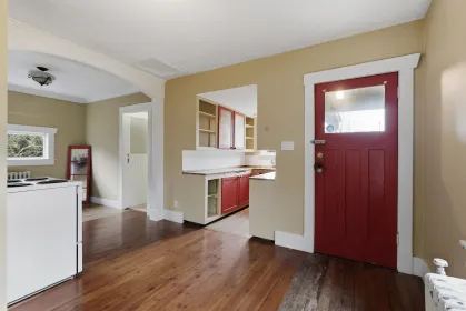 Breakfast Nook Photo of 2336 Rindall Avenue, Port Coquitlam, BC