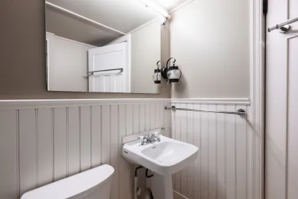 Guest Bathroom Photo of 2336 Rindall Avenue, Port Coquitlam, BC
