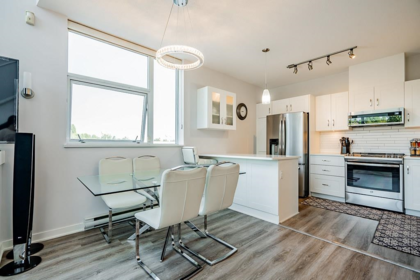 Powder Room Photo of 304 2225 Holdom Avenue, Burnaby, BC