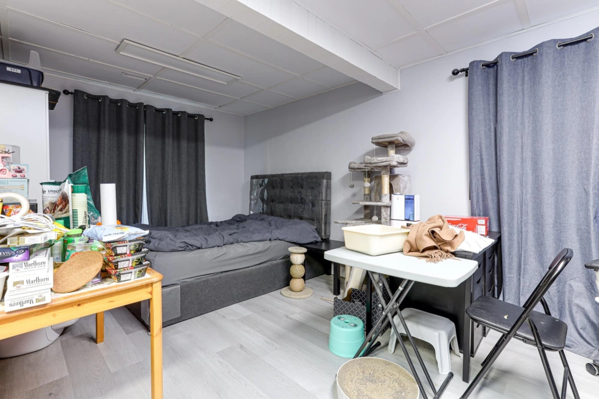 Entry Foyer Photo of 11160 Barkentine Place, Richmond, BC