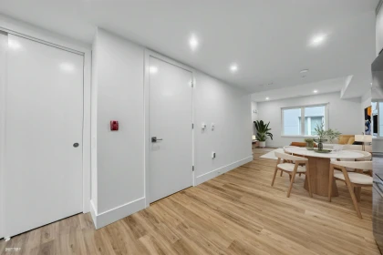 Guest Bathroom Photo of 202 2075 E 1st Avenue, Vancouver, BC