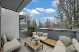 202 2075 E 1st Avenue, Vancouver, BC