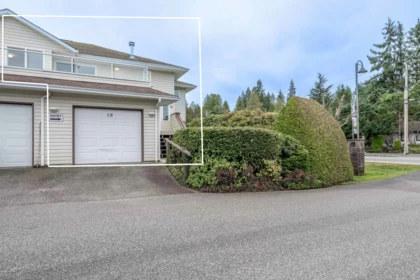 18 5610 Trail Avenue, Sechelt, BC, Sechelt — Townhouse for sale