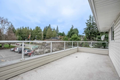 Laundry Room Photo of 18 5610 Trail Avenue, Sechelt, BC
