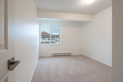 Primary Bedroom Photo of 18 5610 Trail Avenue, Sechelt, BC