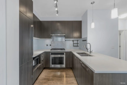 Laundry Room Photo of 418 9366 Tomicki Avenue, Richmond, BC