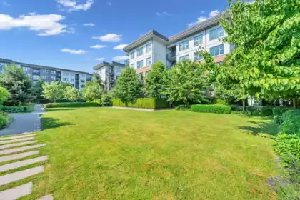 Pantry Photo of 418 9366 Tomicki Avenue, Richmond, BC
