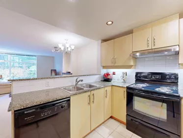 101 9298 University Crescent, Burnaby, BC