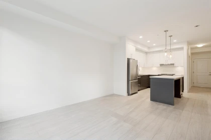 Primary Bathroom Photo of B123 20834 80 Avenue, Langley, BC