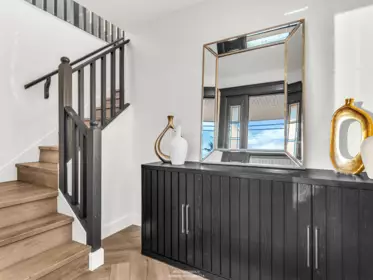 15383 Columbia Avenue, White Rock, BC, White Rock — Single Family Residence for sale
