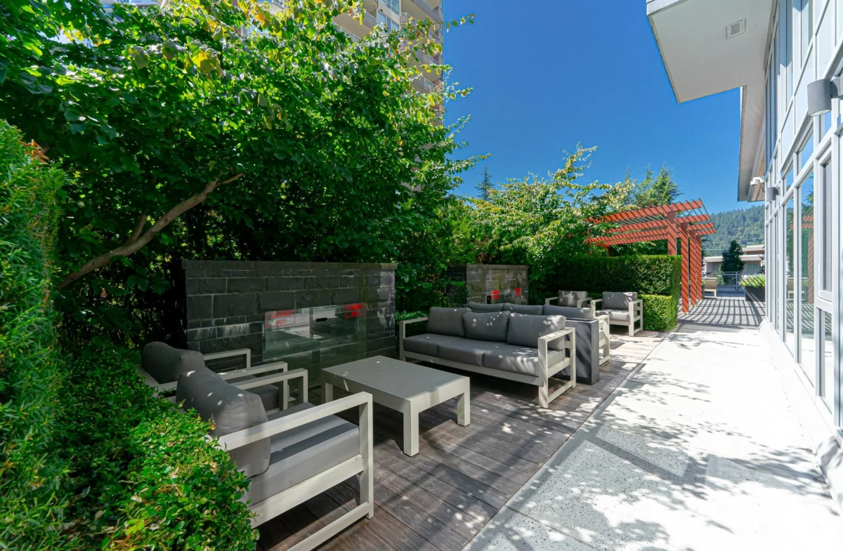 Hot Tub / Spa Photo of 2105 520 Como Lake Avenue, Coquitlam, BC