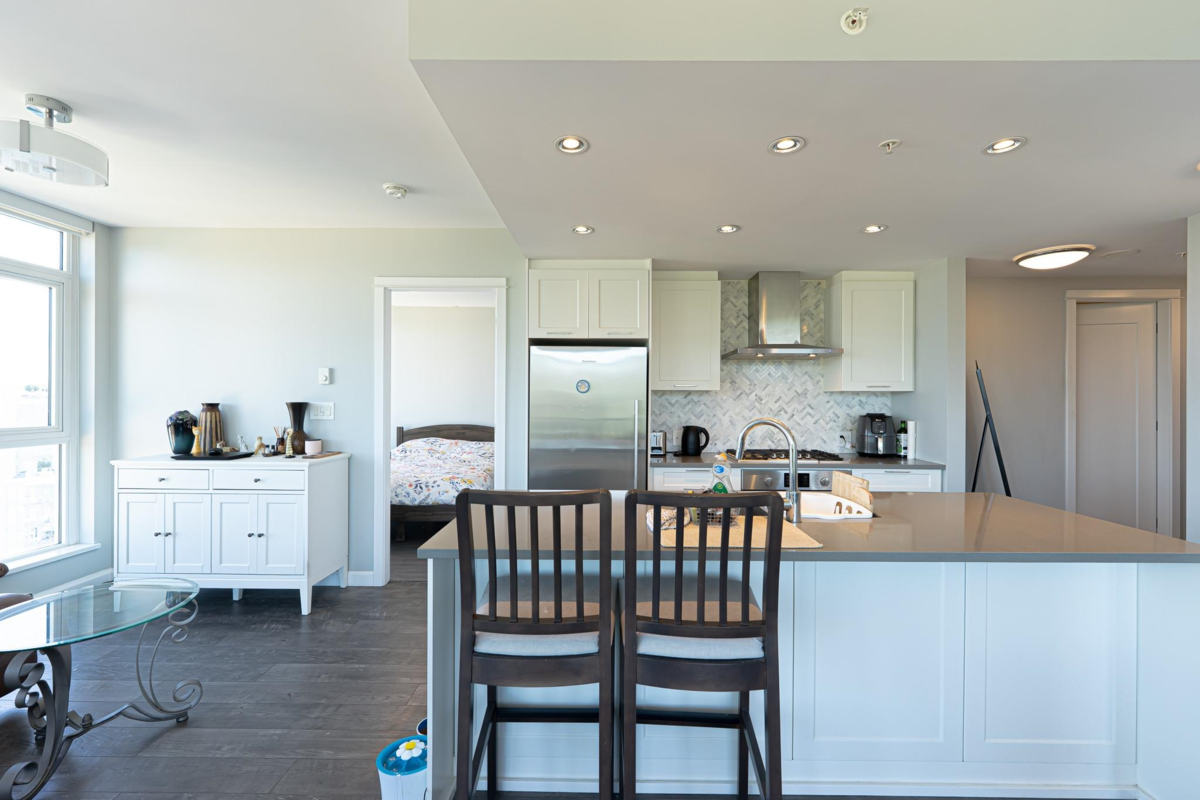 Primary Bedroom Photo of 2105 520 Como Lake Avenue, Coquitlam, BC