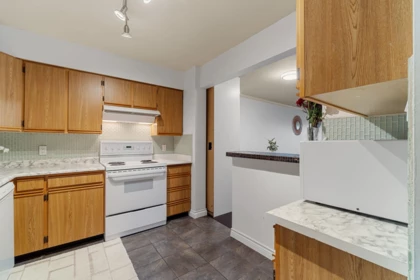 Office / Den Photo of 904 615 Belmont Street, New Westminster, BC