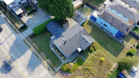 3047 Oxford Street, Port Coquitlam, BC