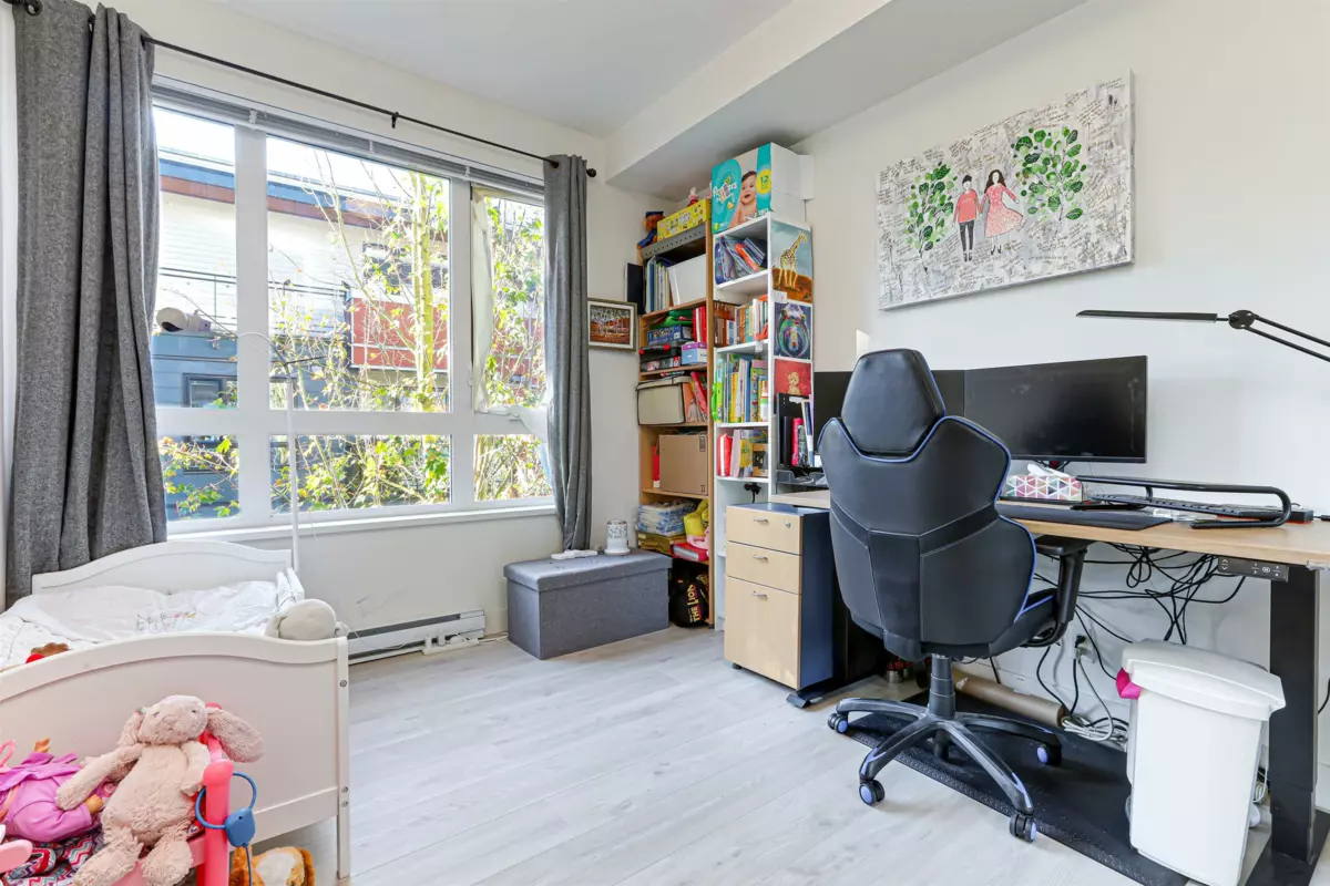 Guest Bathroom Photo of 205 13925 Fraser Highway, Surrey, BC