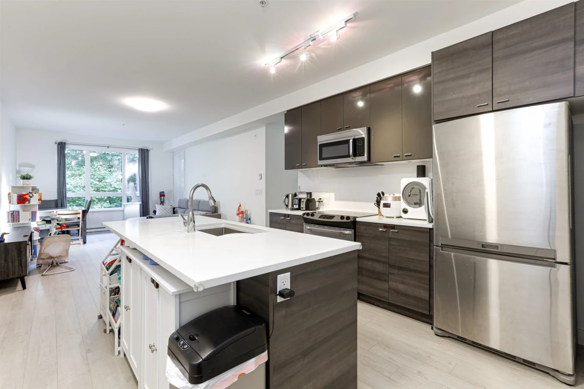 Primary Bedroom Photo of 205 13925 Fraser Highway, Surrey, BC