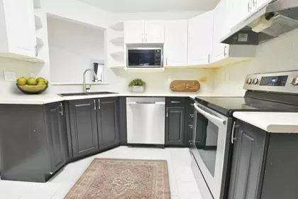 213 7161 121 Street, Surrey, BC, Surrey — Apartment/Condo for sale