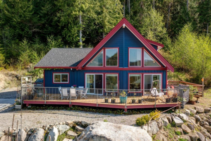 5280 Cecil Hill Road, Madeira Park, BC, Madeira Park — Single Family Residence for sale