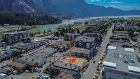 Pantry Photo of 406 38044 Second Avenue, Squamish, BC