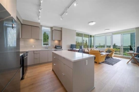 504 8761 University Crescent, Burnaby, BC
