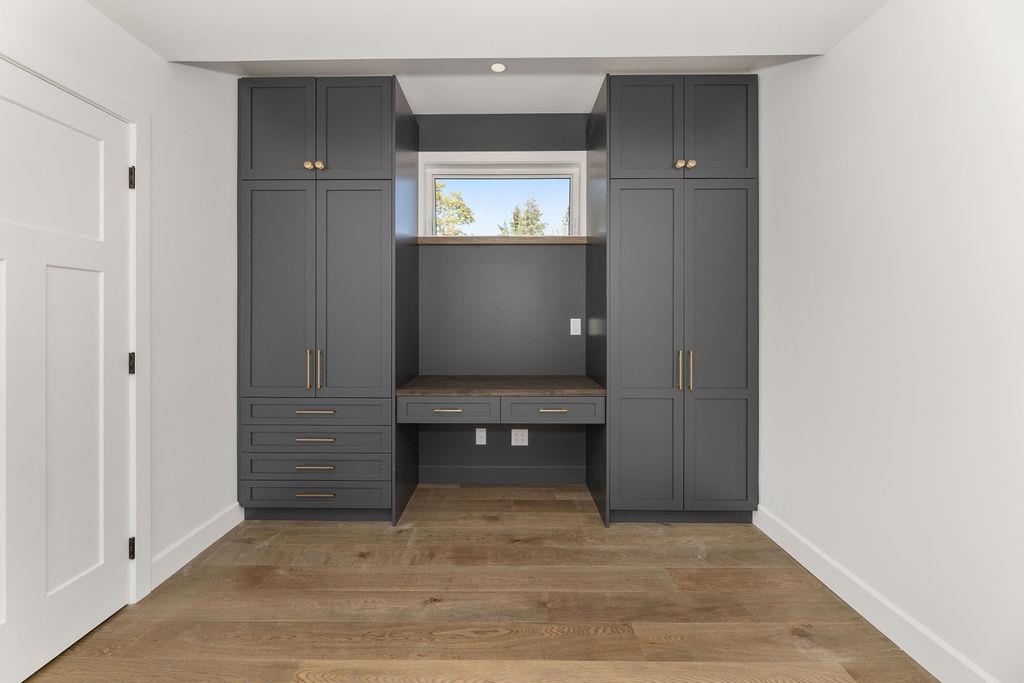 Basement Recreation Room Photo of 6315 Burdett Road, Sechelt, BC