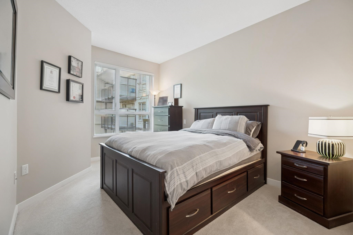 Entry Foyer Photo of 302 1150 Kensal Place, Coquitlam, BC