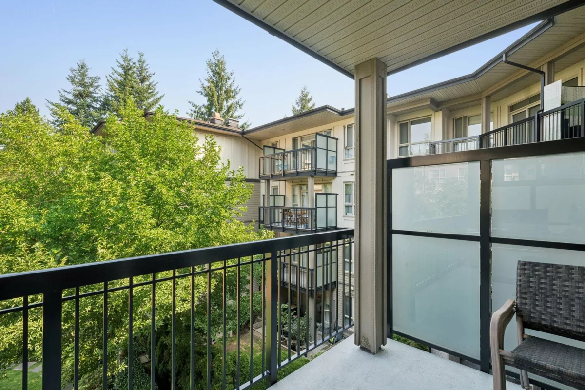 Hot Tub / Spa Photo of 302 1150 Kensal Place, Coquitlam, BC