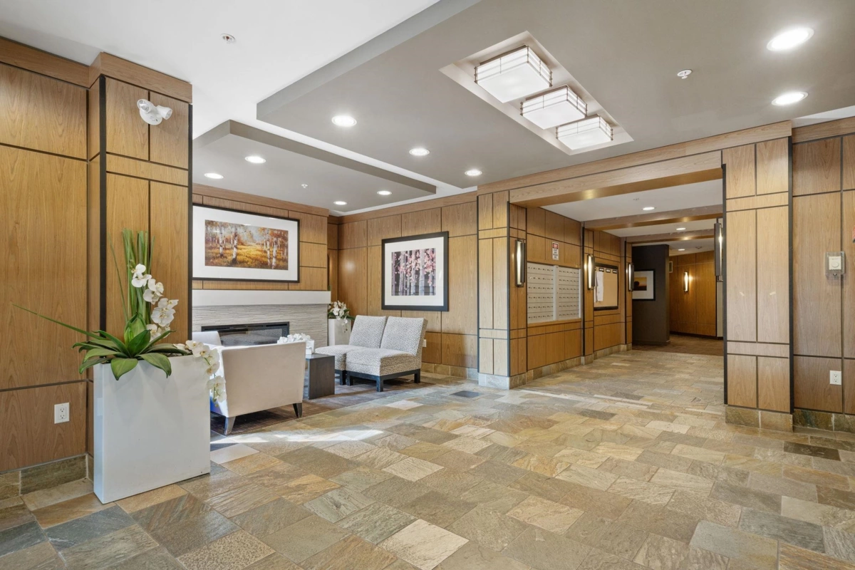 Kitchen Photo of 302 1150 Kensal Place, Coquitlam, BC