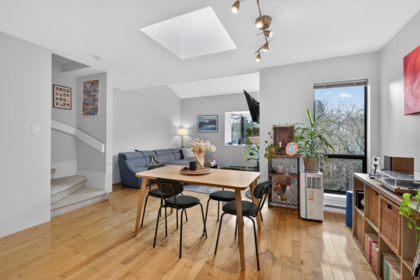 Kitchen Photo of 311 1922 W 7th Avenue, Vancouver, BC