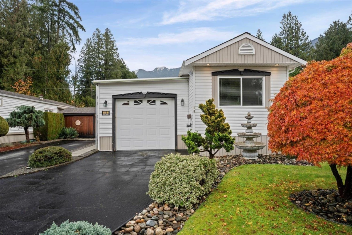 Exterior Front Photo of 15 52324 Yale Road, Rosedale, BC