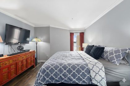 Bedroom 2 Photo of 312 6 Renaissance Square, New Westminster, BC