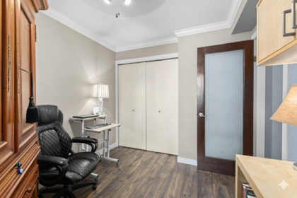 Guest Bathroom Photo of 312 6 Renaissance Square, New Westminster, BC