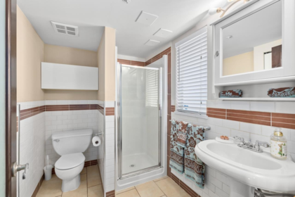 Powder Room Photo of 312 6 Renaissance Square, New Westminster, BC