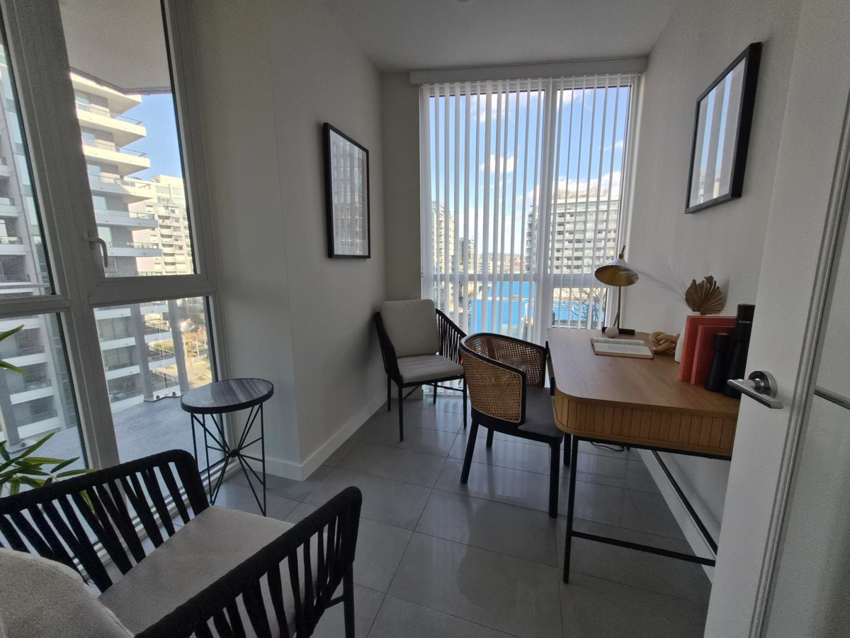 Kitchen Island Photo of 707 1708 Ontario Street, Vancouver, BC