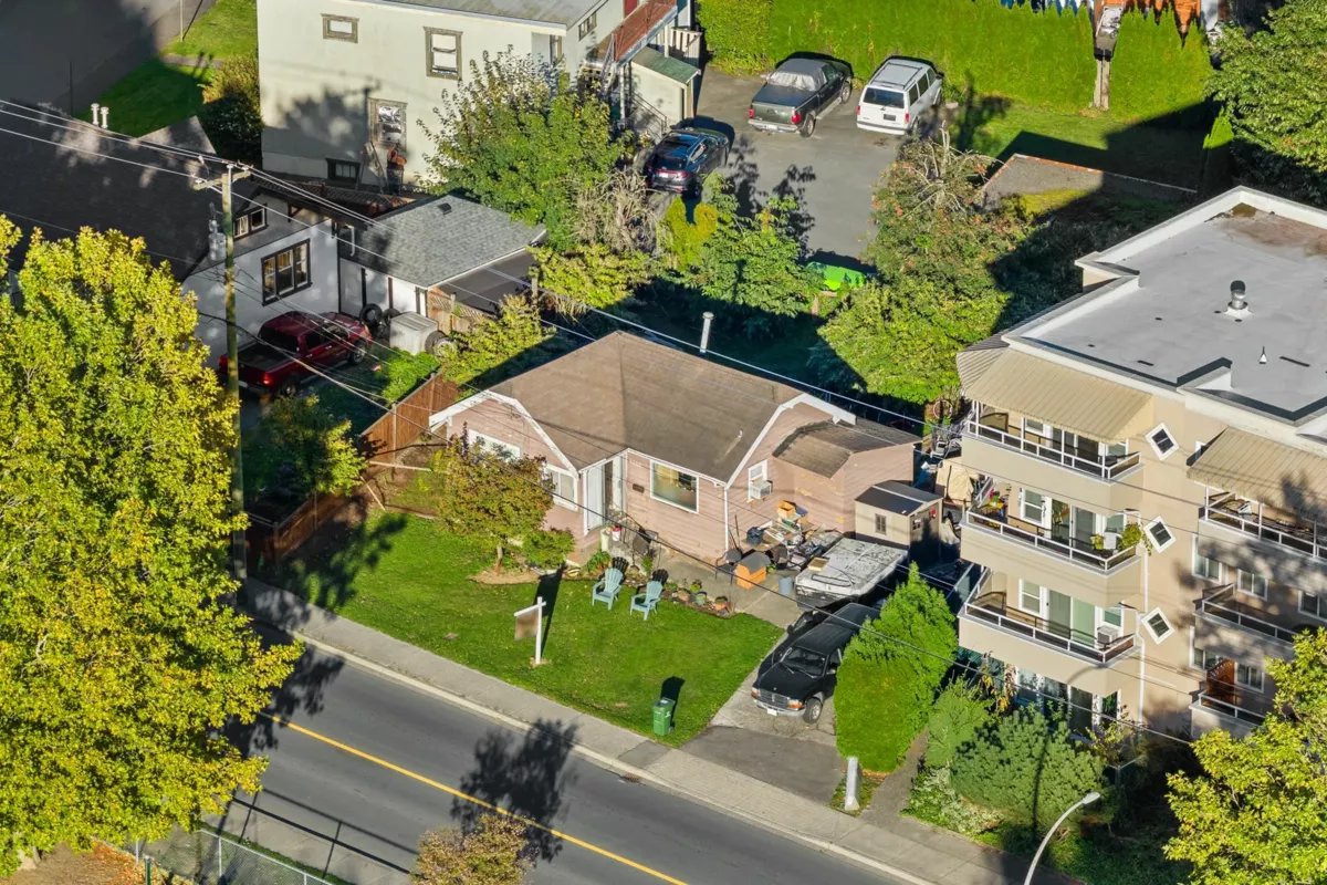 Dining Area Photo of 9430 Young Road, Chilliwack, BC
