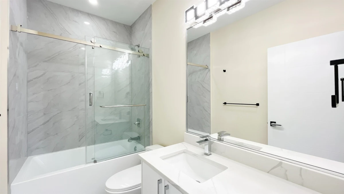 Front Yard Photo of 5169 57 Street, Ladner, BC