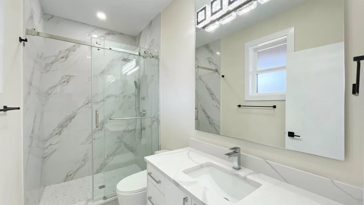 Garage Interior Photo of 5169 57 Street, Ladner, BC