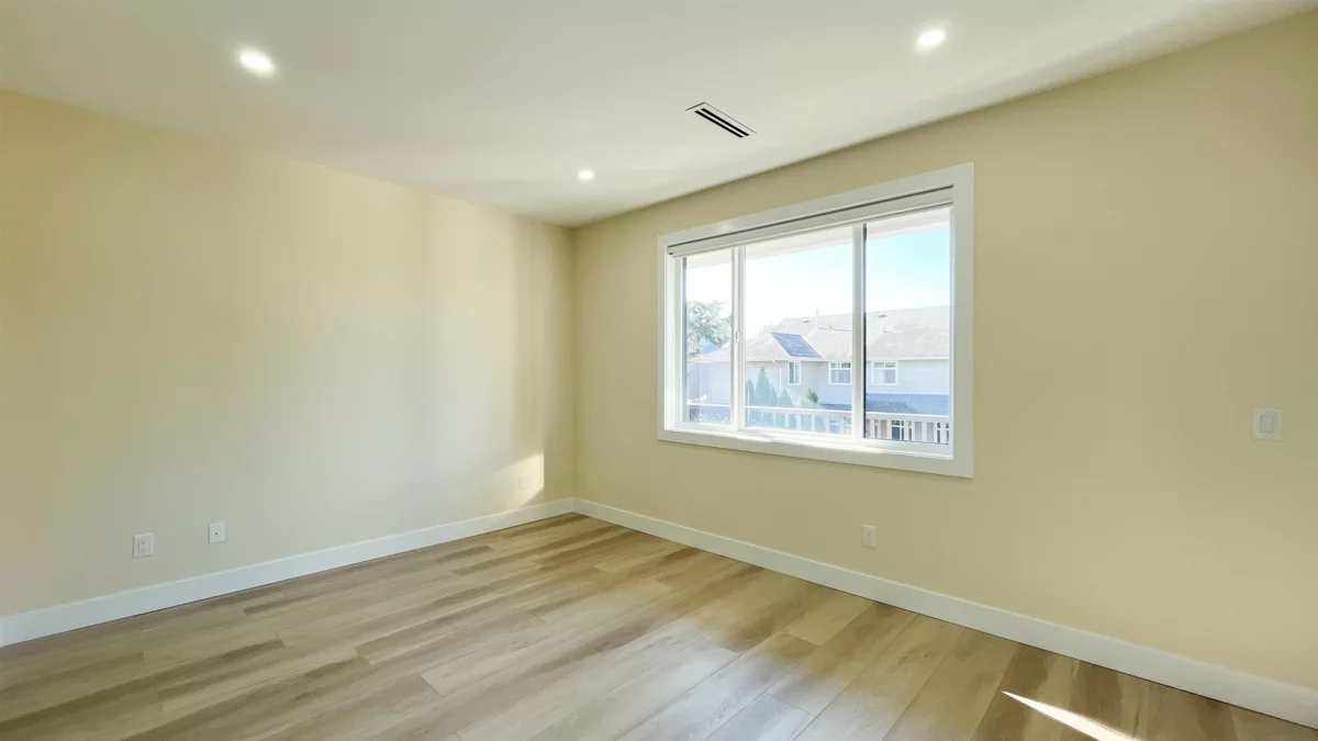 Garden / Landscaping Photo of 5169 57 Street, Ladner, BC