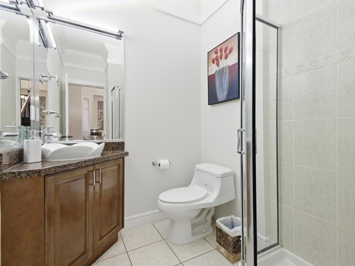 Powder Room Photo of 7855 112a Street, Delta, BC
