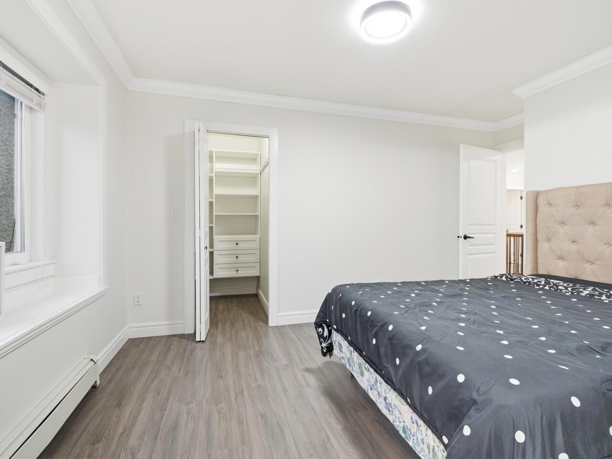 Walk-In Closet Photo of 7855 112a Street, Delta, BC