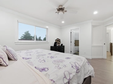 Guest Bathroom Photo of 7855 112a Street, Delta, BC