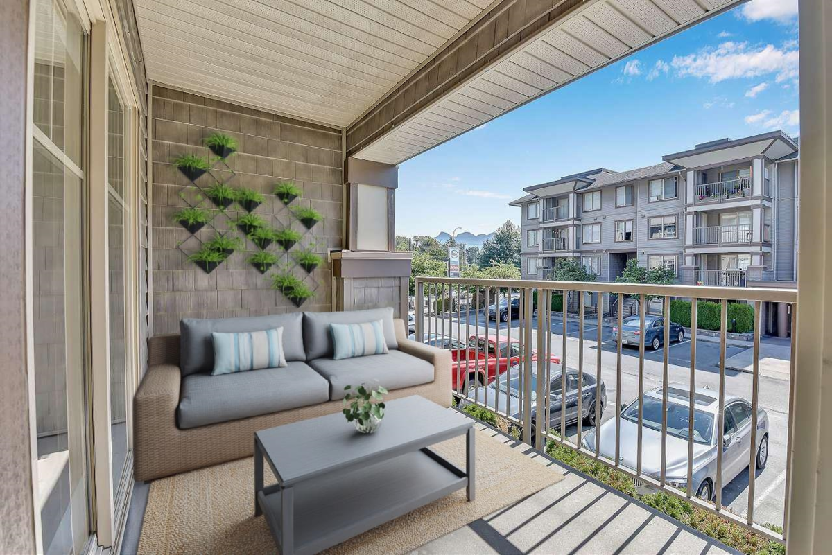 Laundry Room Photo of 214 45567 Yale Road, Chilliwack, BC