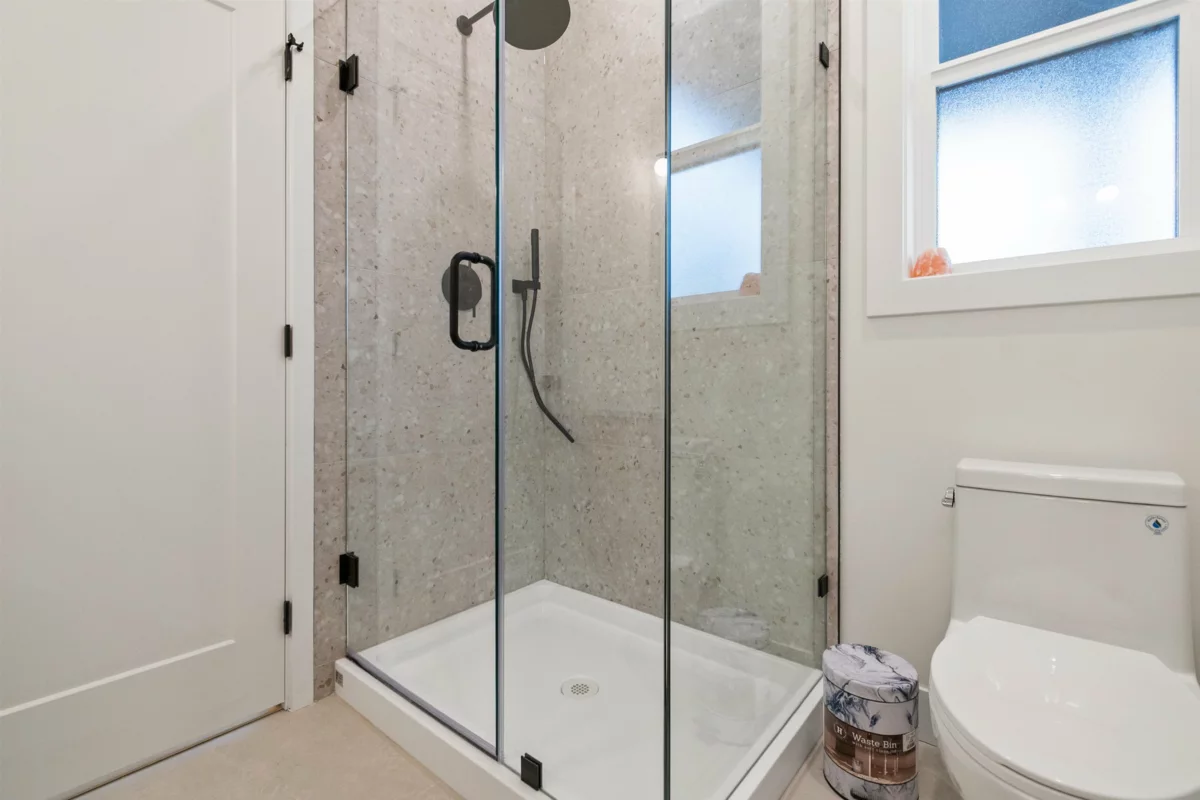 Garage Interior Photo of 7 45141 Watson Road, Chilliwack, BC