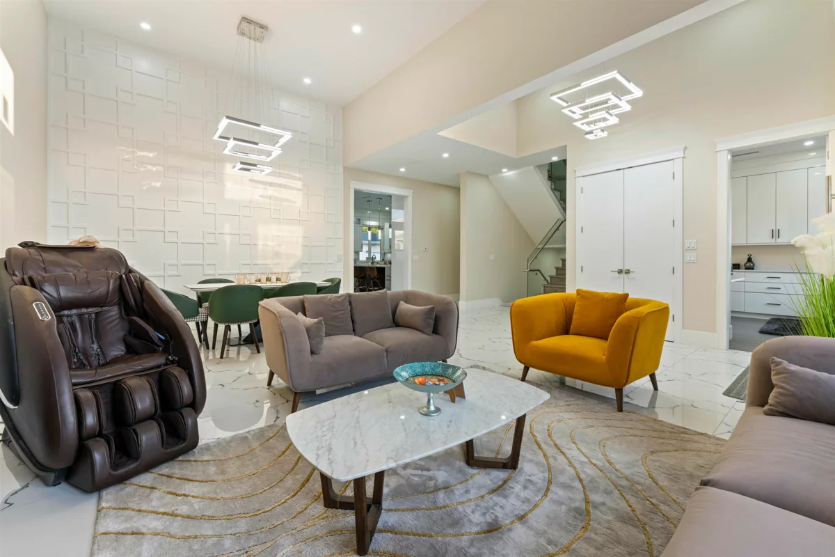 Dining Area Photo of 8020 114 Street, Delta, BC