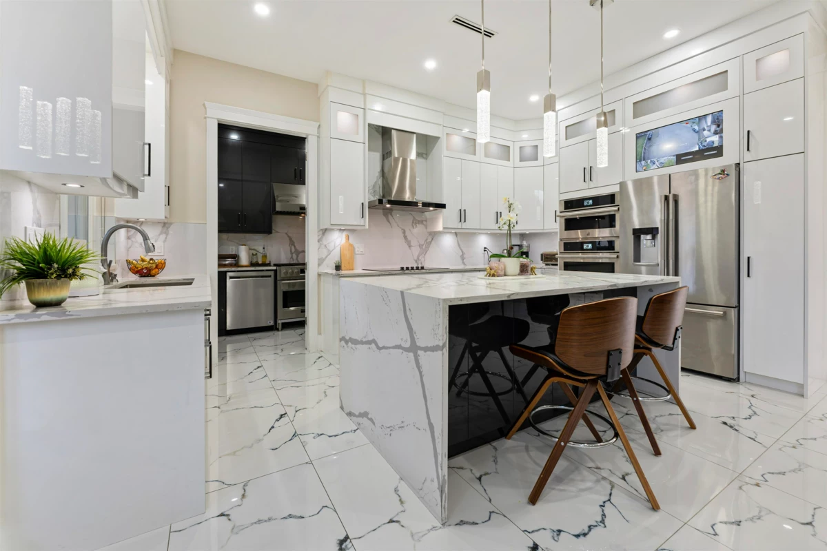 Primary Bathroom Photo of 8020 114 Street, Delta, BC