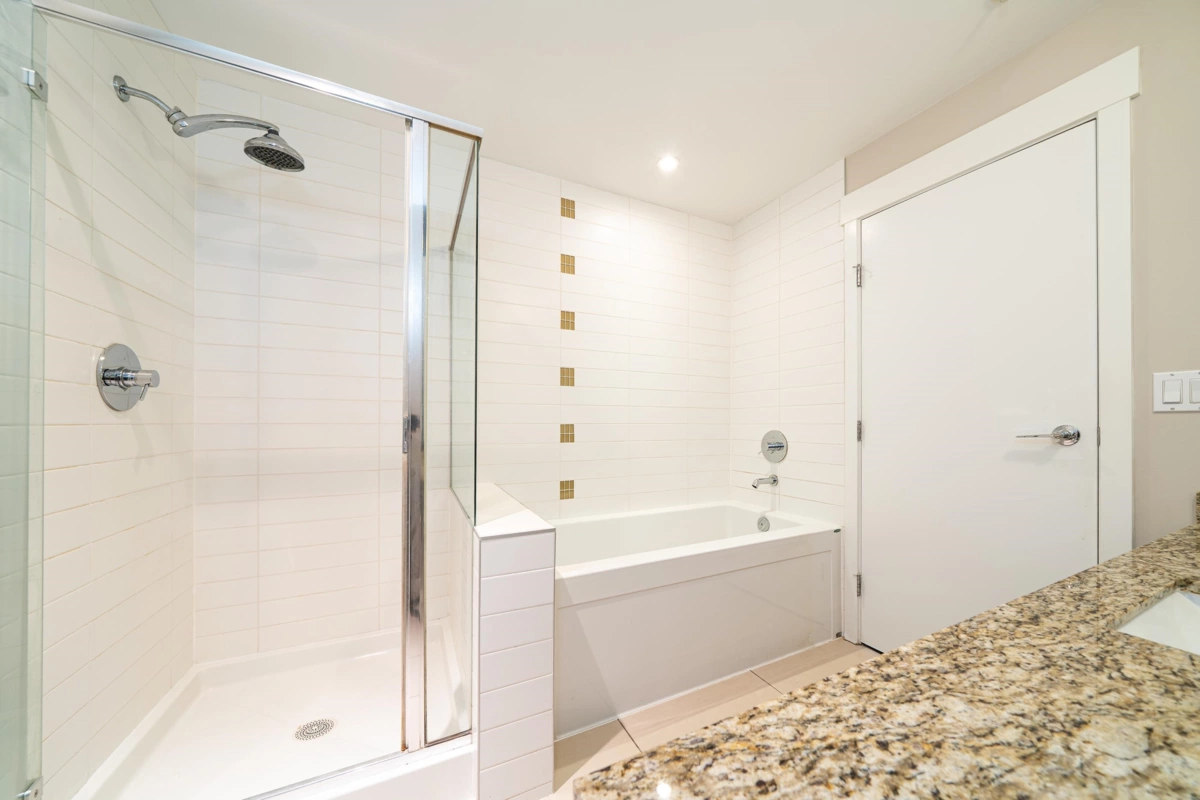 Front Yard Photo of 2902 7088 18th Avenue, Burnaby, BC