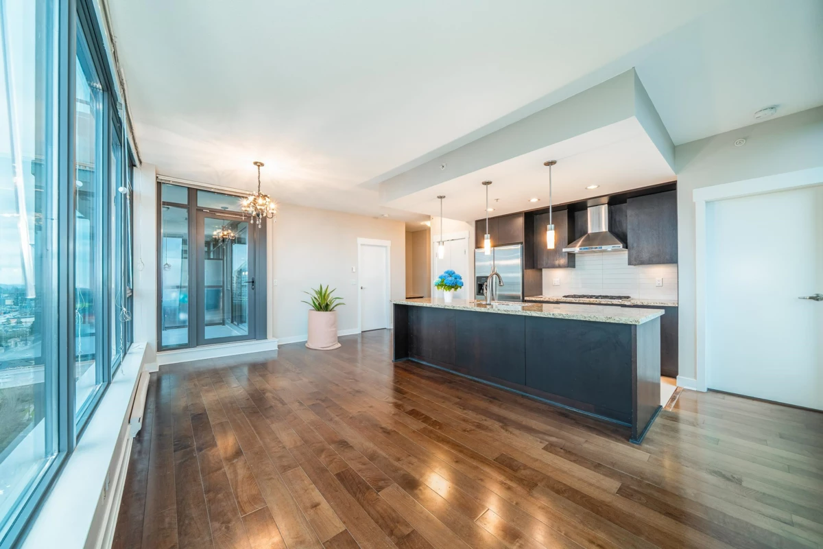 Kitchen Island Photo of 2902 7088 18th Avenue, Burnaby, BC