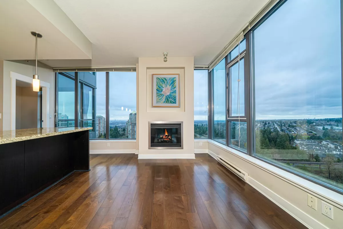 Kitchen Photo of 2902 7088 18th Avenue, Burnaby, BC